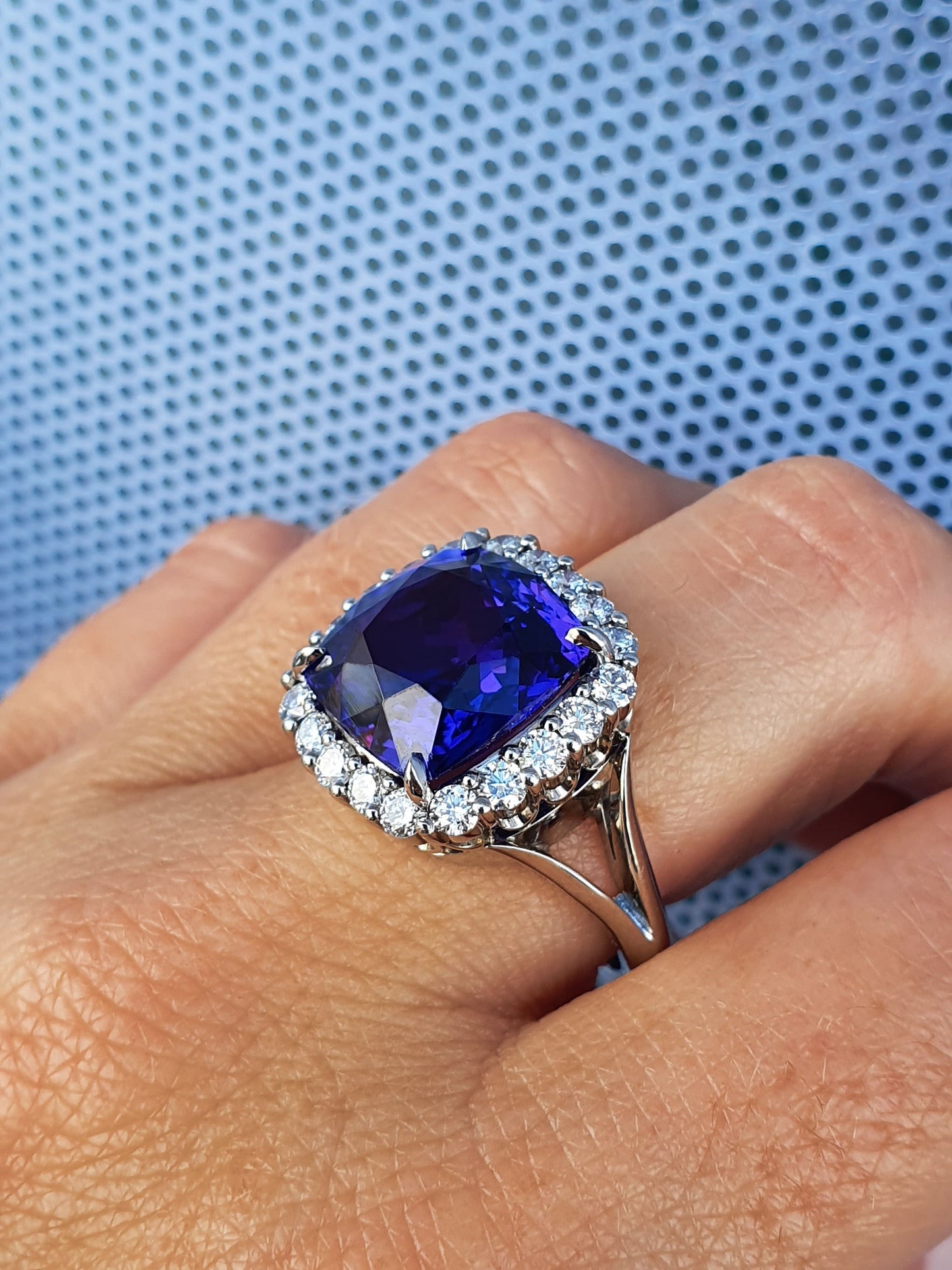 Cushion Tanzanite & Diamond Ring