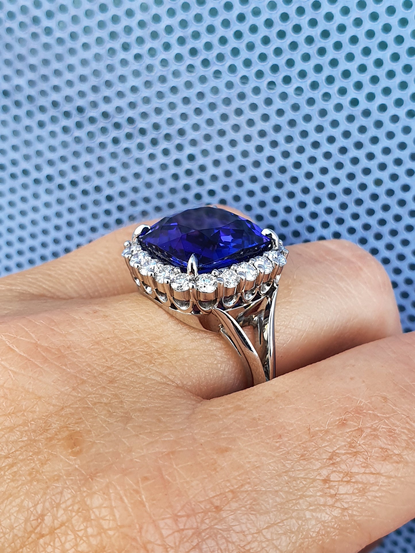 Cushion Tanzanite & Diamond Ring