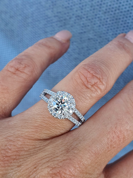 1.02ct Round Split Band Ring