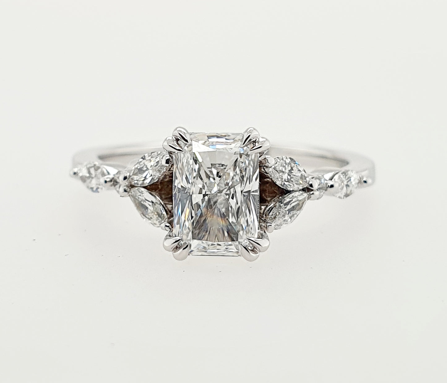 1.01ct Radiant cut Ring