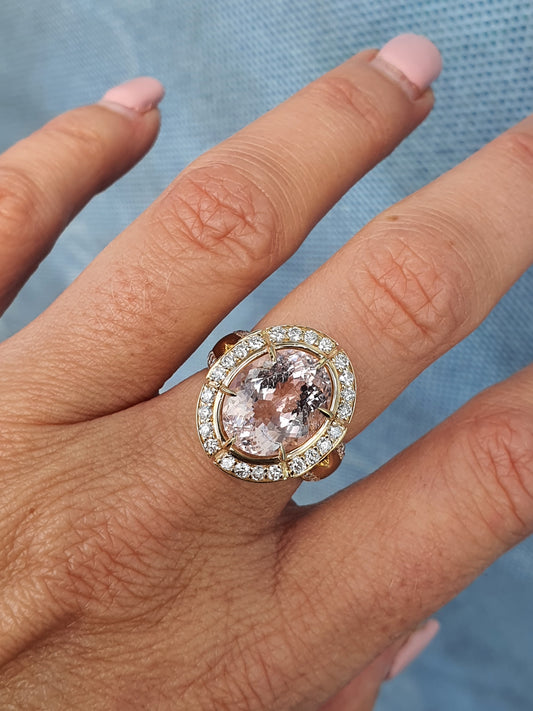 Oval Morganite Ring