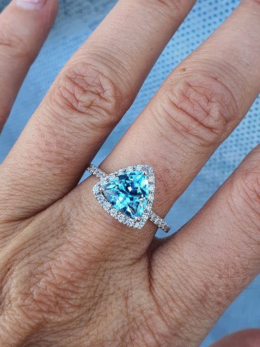 Trilliant Cut Aquamarine and Diamond Ring