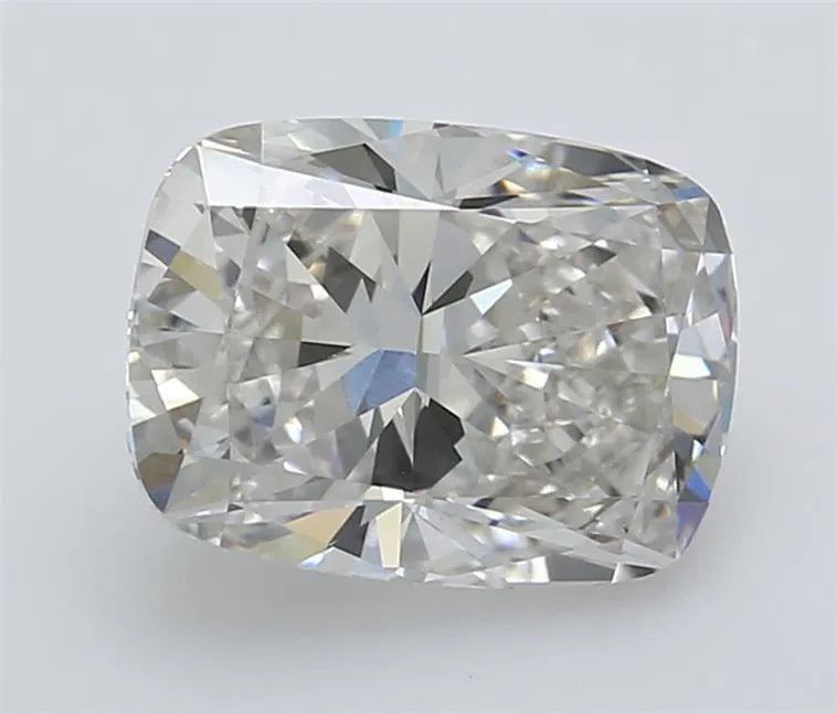 3.01ct Cushion modified Lab Grown Diamond (Colour G, Clarity VS2, GIA Certified)